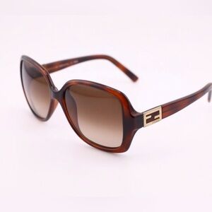 Fendi Sunglasses 🤎💛